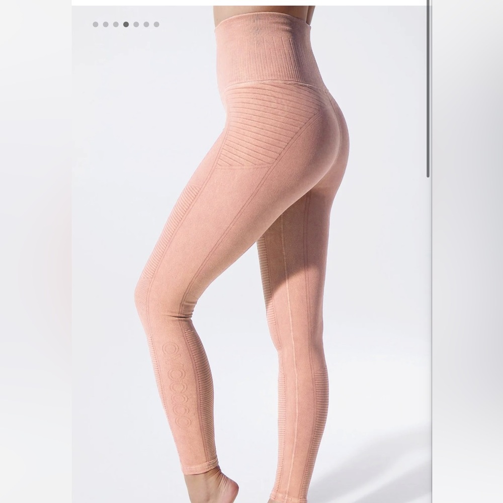 Avocado Muse Leggings